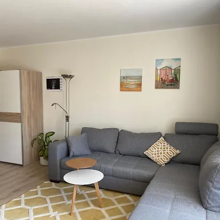 Lichtdurchflutetes Mit Blick Ins Gruene アパート ミュルハイム・アン・デア・ルール